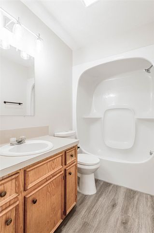 116 Pine Hollow Lane, Huntsville, TX 77320