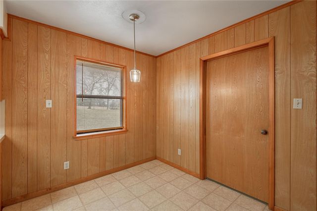 116 Pine Hollow Lane, Huntsville, TX 77320