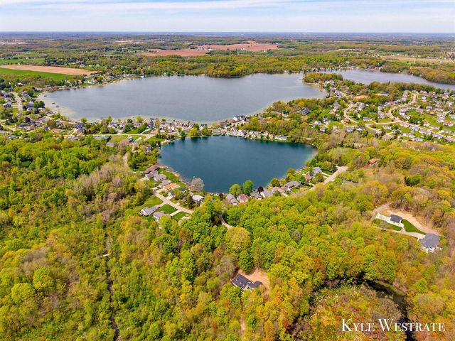 501 144th Avenue, Caledonia, MI 49316