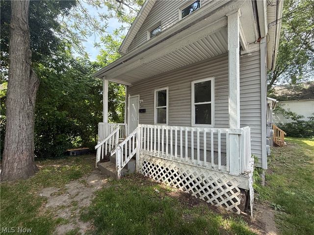 289 Sumner Court, Akron, OH 44311