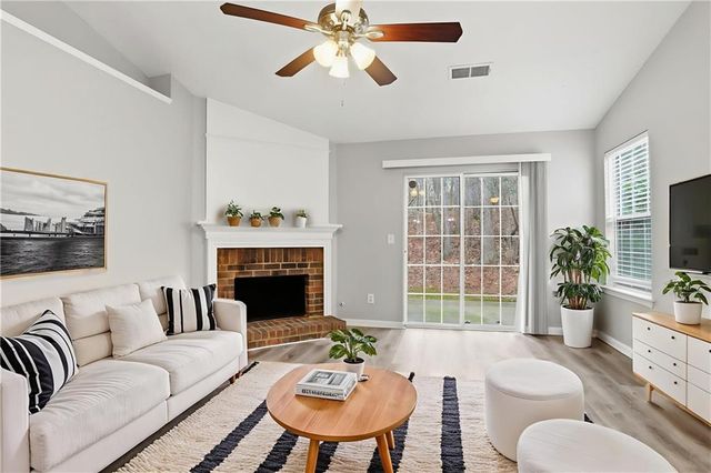 1273 Summerstone Trace, Austell, GA 30168