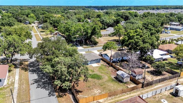 201 E PINE STREET, Davenport, FL 33837