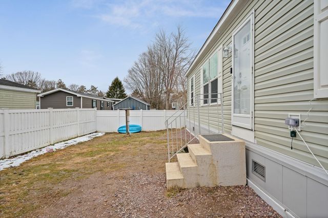 134 Hill Top Circle, Richmond, VT 05477