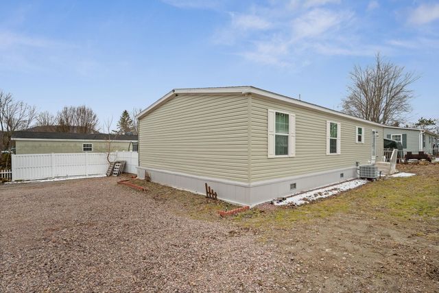 134 Hill Top Circle, Richmond, VT 05477