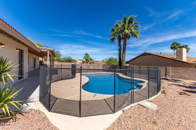 14053 N HAMPSTEAD Drive, Fountain Hills, AZ 85268