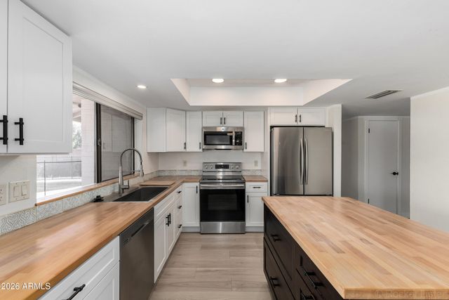 14053 N HAMPSTEAD Drive, Fountain Hills, AZ 85268