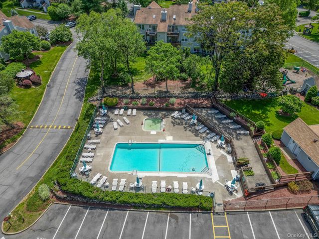 1103 Washington Green, New Windsor, NY 12553