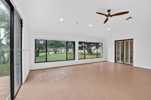 2360 Dover, Weston, FL 33326