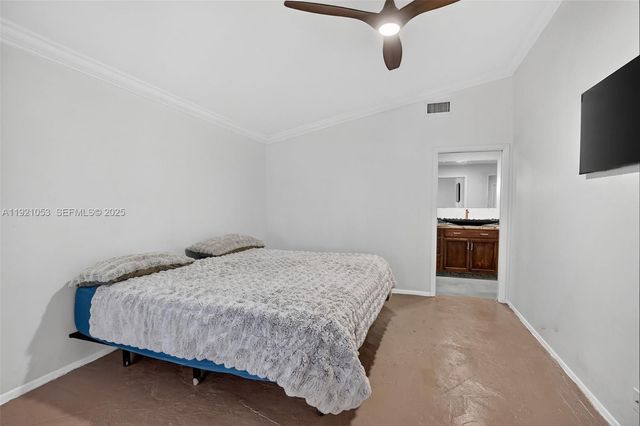 2360 Dover, Weston, FL 33326