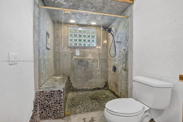 2360 Dover, Weston, FL 33326