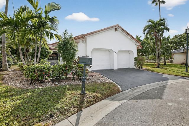 2360 Dover, Weston, FL 33326