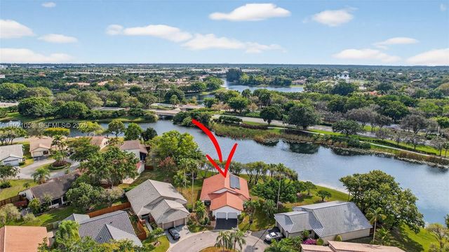 2360 Dover, Weston, FL 33326