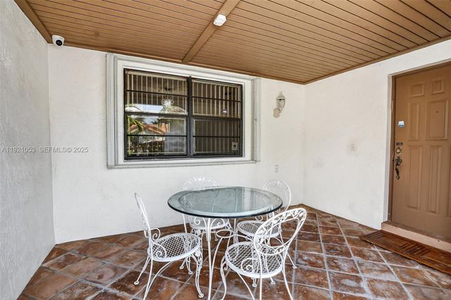 2360 Dover, Weston, FL 33326