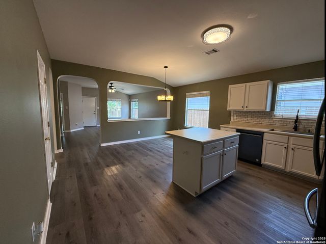 9735 COUNTRY SHADOW, San Antonio, TX 78254