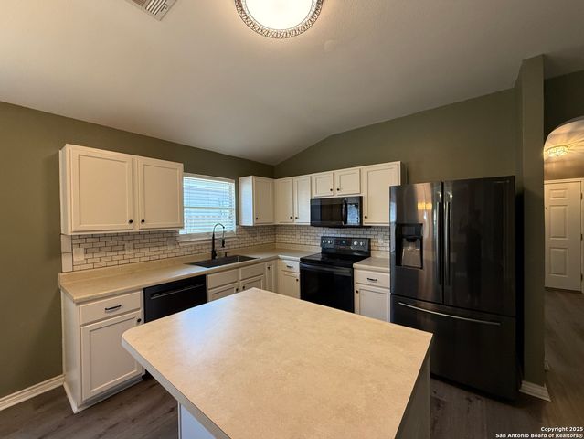 9735 COUNTRY SHADOW, San Antonio, TX 78254