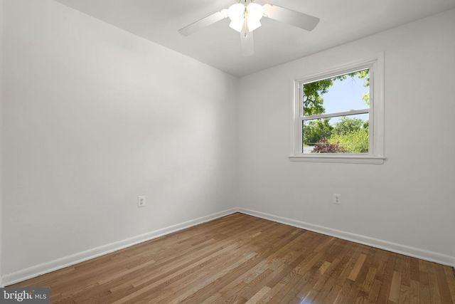 9109 DRAKE PL, College Park, MD 20740