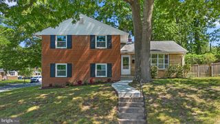 9109 DRAKE PL, College Park, MD 20740