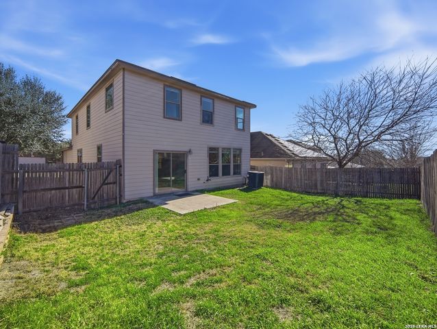 5744 COLUMBIA, Schertz, TX 78154
