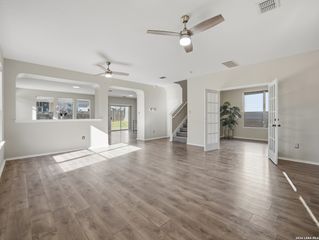 5744 COLUMBIA, Schertz, TX 78154