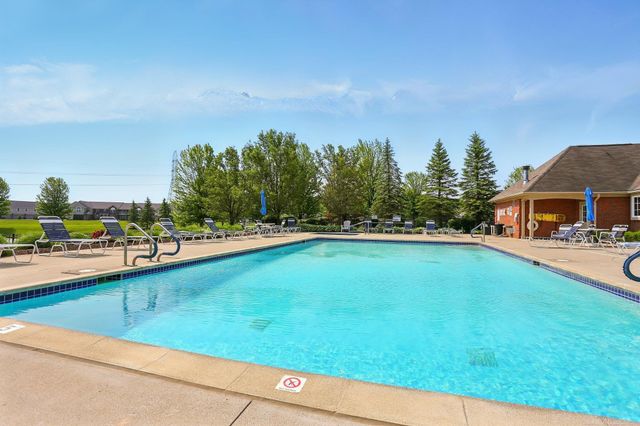 21925 Andover Drive, Macomb Twp, MI 48042