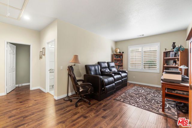 6390 N Angels Peak Drive, San Bernardino, CA 92407