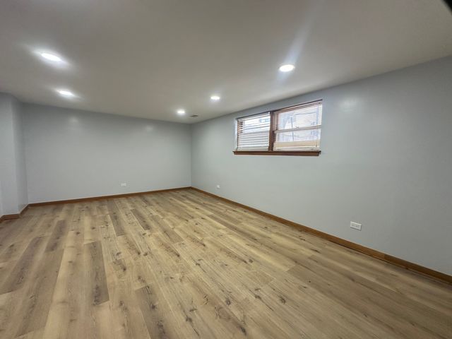 3000 N Austin Avenue G, Chicago, IL 60634