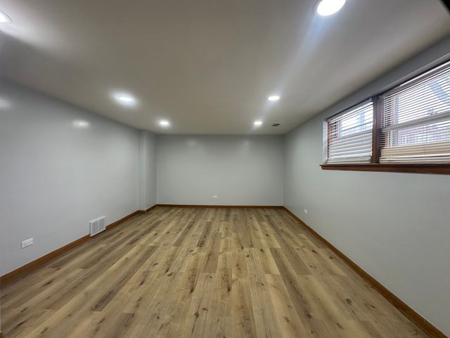 3000 N Austin Avenue G, Chicago, IL 60634