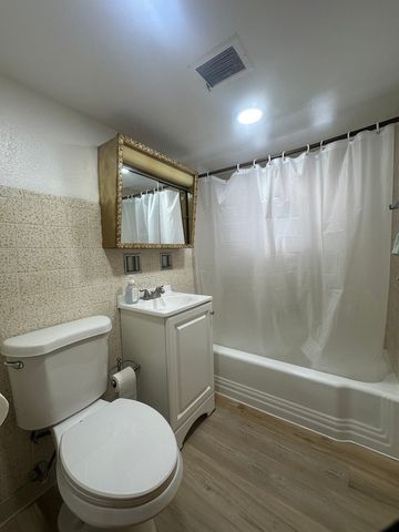 3000 N Austin Avenue G, Chicago, IL 60634