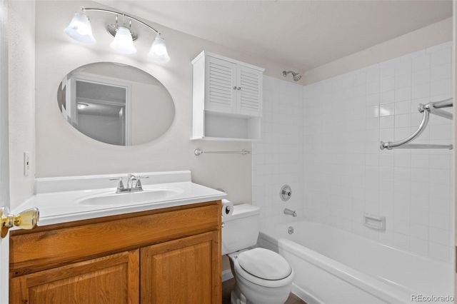 3330 S Ammons Street 10-101, Lakewood, CO 80227