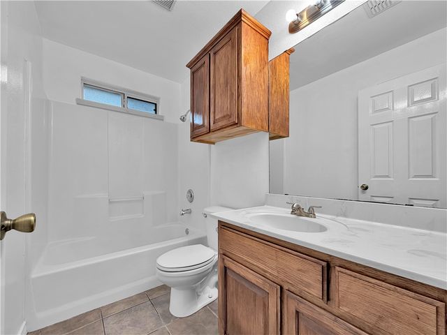 326 Oleander Ave A, Corpus Christi, TX 78404