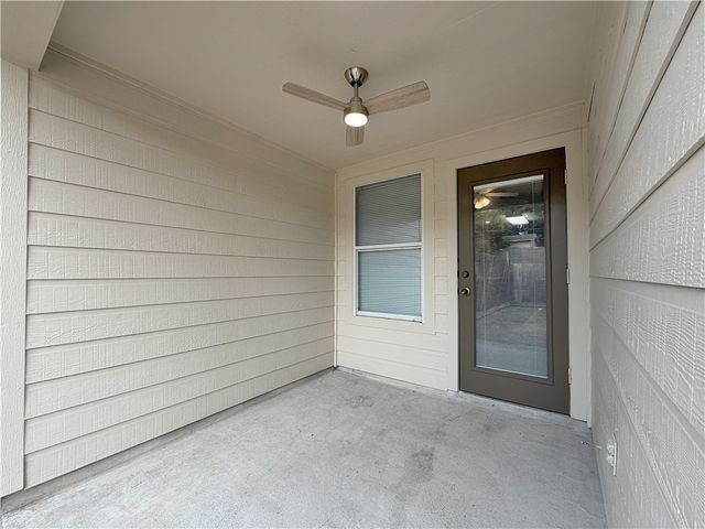 326 Oleander Ave A, Corpus Christi, TX 78404