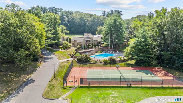 43 Great Meadow Lane 22C, Farmington, CT 06001