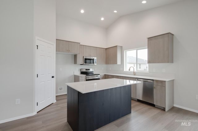 1641 SW Pegasus Peak Ave, Mountain Home, ID 83647