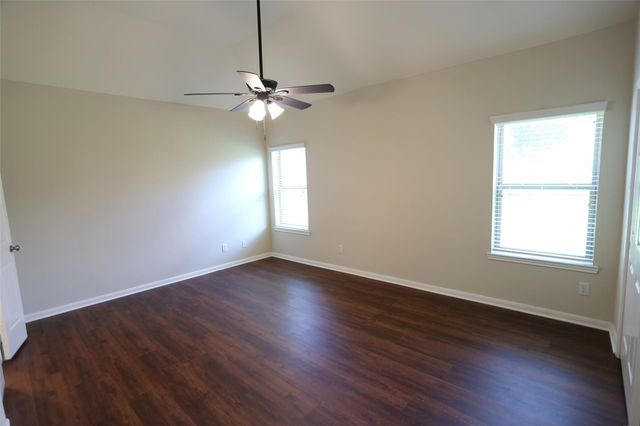 3327 Summerwood Lane, Pearland, TX 77584