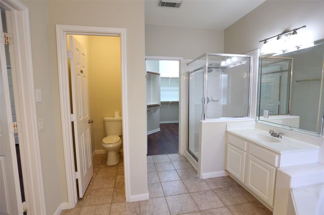 3327 Summerwood Lane, Pearland, TX 77584