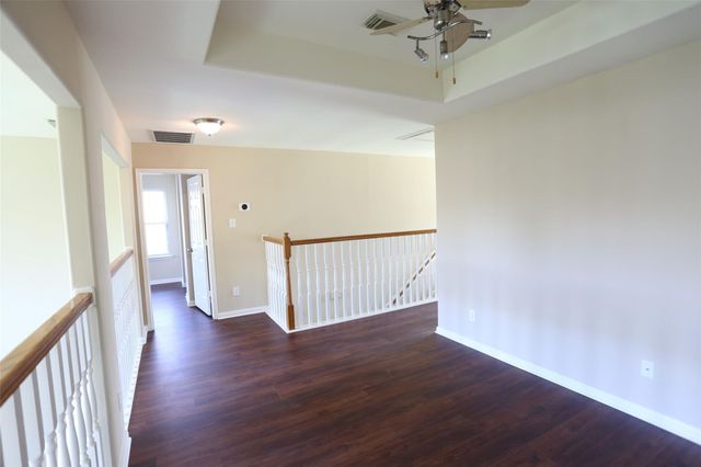 3327 Summerwood Lane, Pearland, TX 77584