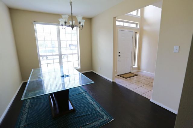 3327 Summerwood Lane, Pearland, TX 77584