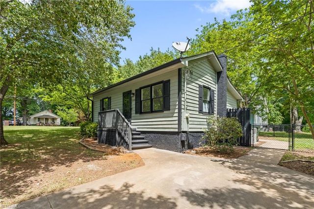 2106 Joseph Street, Burlington, NC 27215
