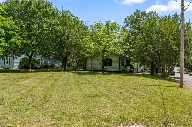2106 Joseph Street, Burlington, NC 27215