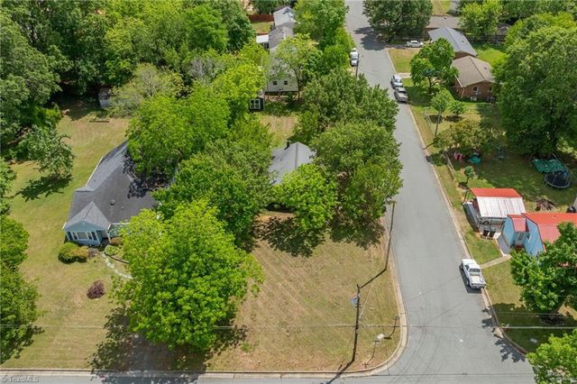 2106 Joseph Street, Burlington, NC 27215