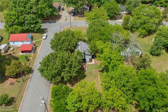 2106 Joseph Street, Burlington, NC 27215