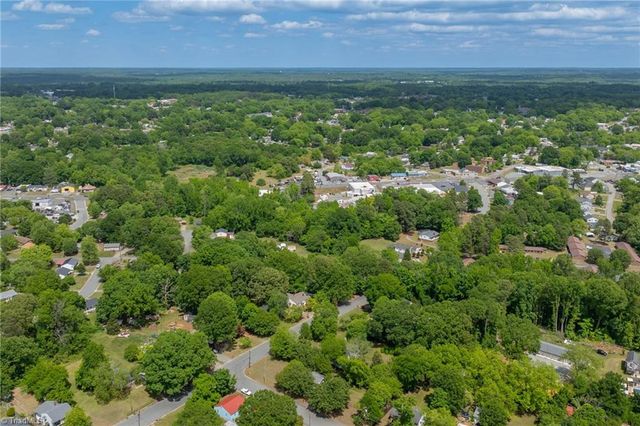 2106 Joseph Street, Burlington, NC 27215