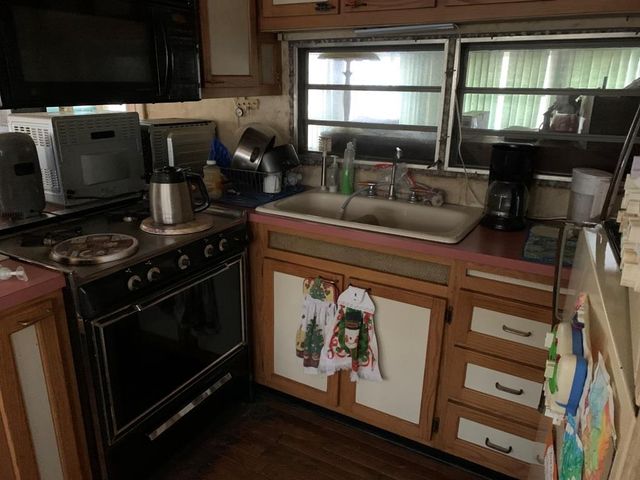 129 Meadow Lane, Edgerton, WI 53534