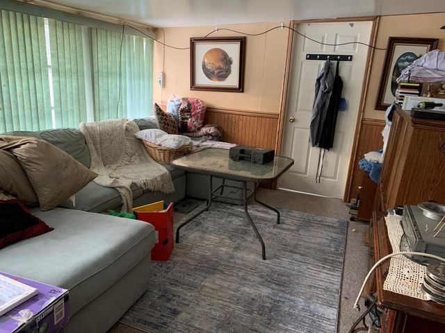 129 Meadow Lane, Edgerton, WI 53534