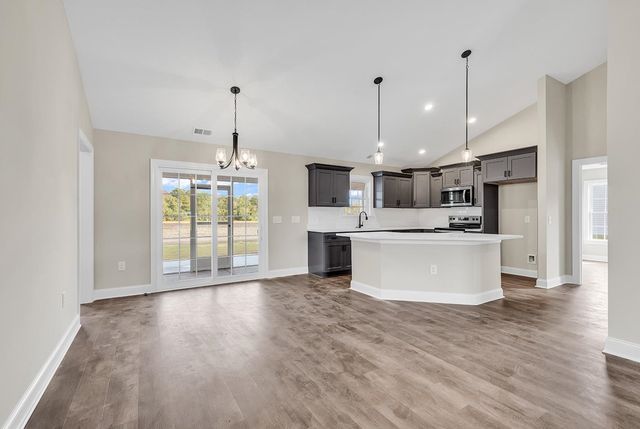 986 Inglewood Dr., Loris, SC 29569