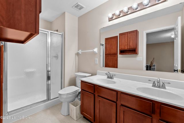 12304 Dominion Way, Louisville, KY 40299