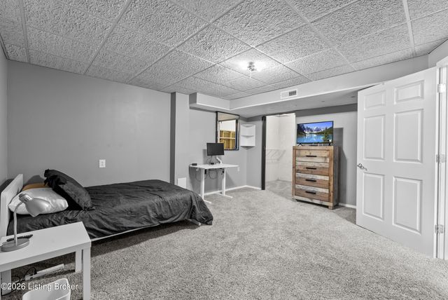 12304 Dominion Way, Louisville, KY 40299