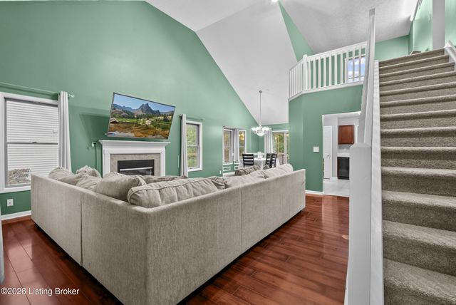 12304 Dominion Way, Louisville, KY 40299