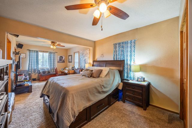 1800 E Ridgeway Avenue, Waterloo, IA 50702