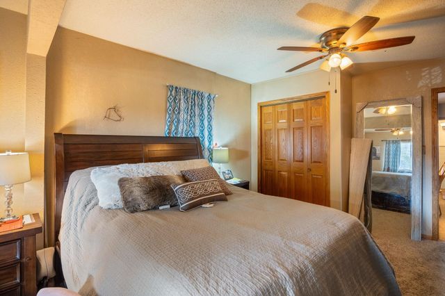 1800 E Ridgeway Avenue, Waterloo, IA 50702